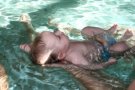 Vakantie: Genieten in het zwembad
